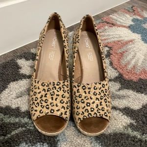 TOMS Leopard Wedges